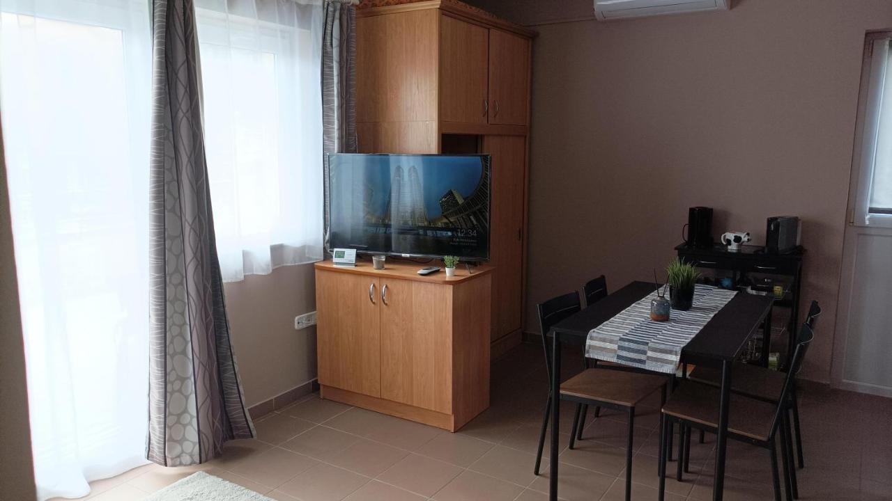 Bbbb Resort Apartman Zalakaros Esterno foto